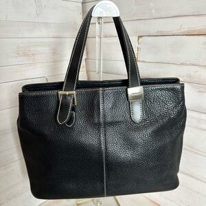 Burberrys Vintage Black Leather Tote Bag